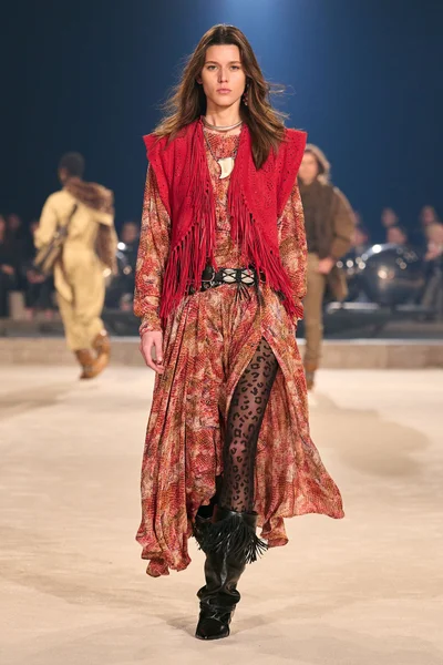 Look 23